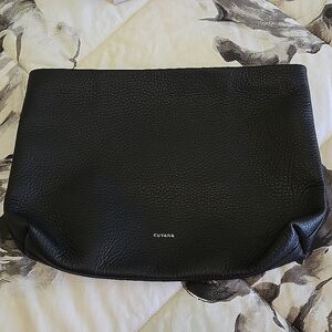 Cuyana leather black travel bag.  New  OS